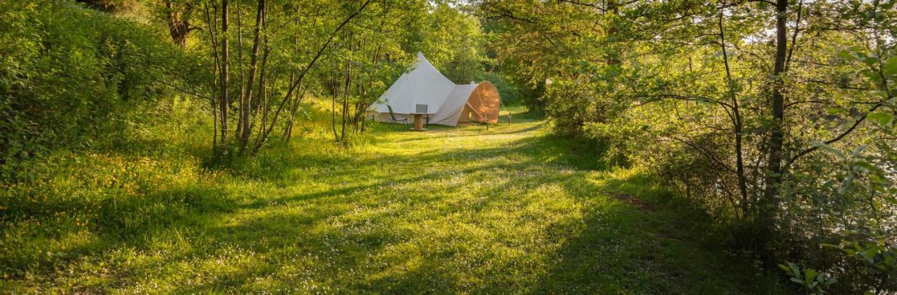 Hotel Lloyds Meadow Glamping Chester Exterior foto